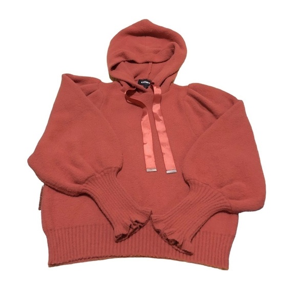 Tops - Express pullover womens NWT